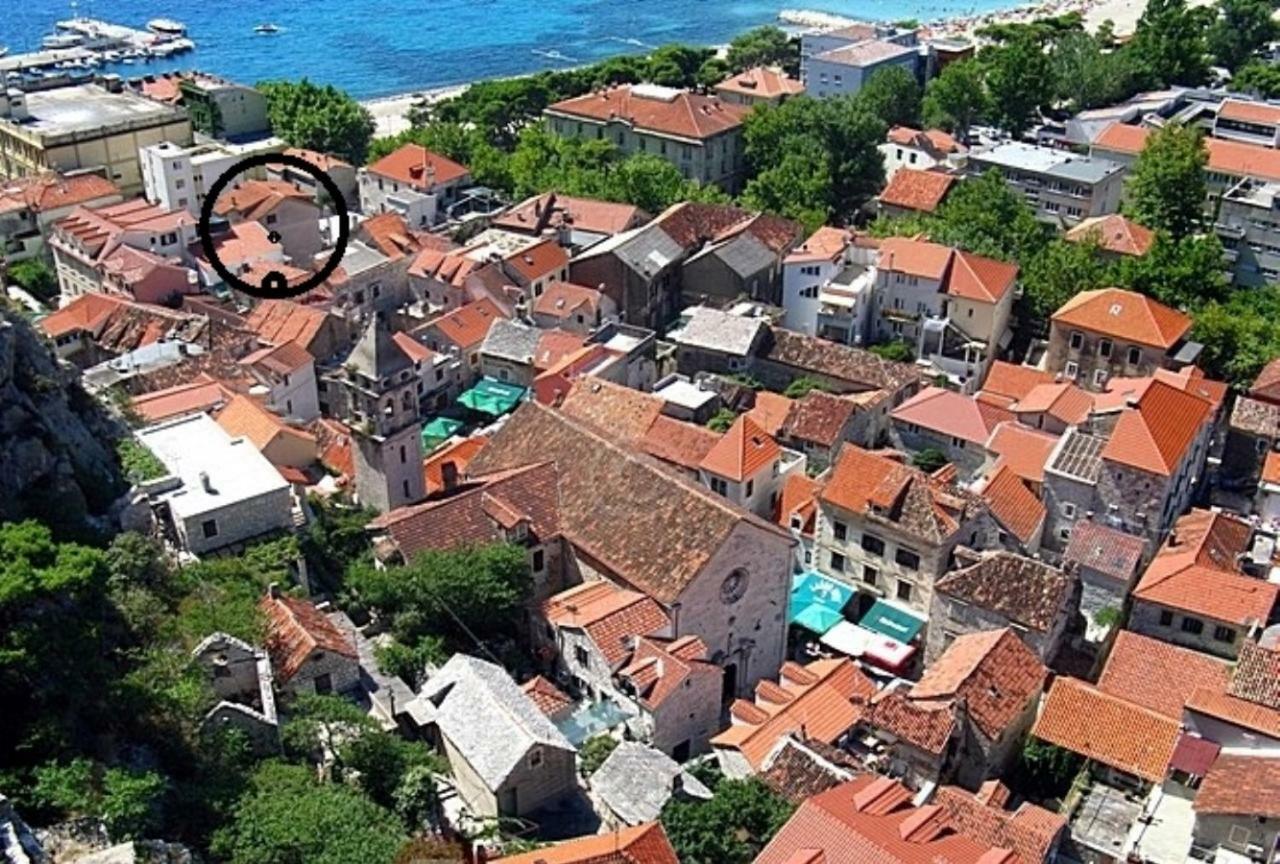 Apartment Mimica-Croatia , Omis , Center Exterior foto